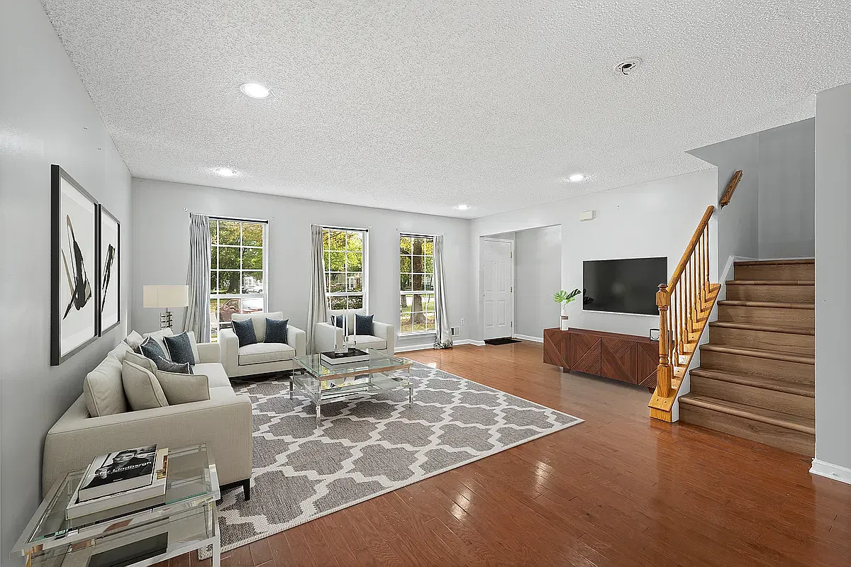 3 bed, 2.5 bath, 1776 sqft, $3,000 — Photo 2