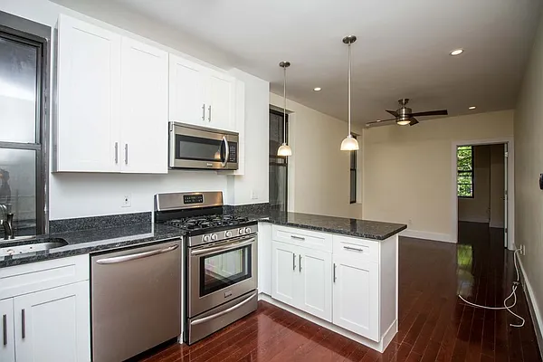 Rented by Zumper Inc | media 20