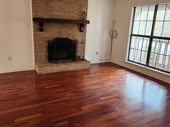 5th image of 5440 Dogwood Ln