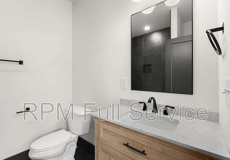 2400 Buchanan St #2400B — Photo 29