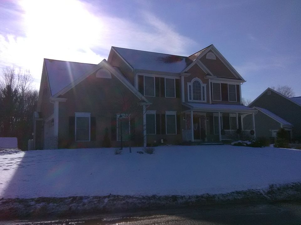 2nd image of 312 Steeple Way