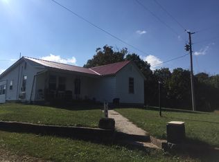 1767 Hammonds Creek Rd, Lawrenceburg, KY 40342