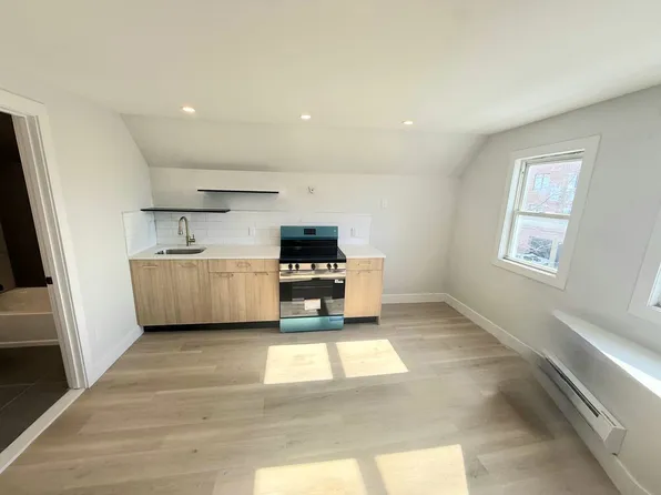 575 13th Ave, Newark, NJ