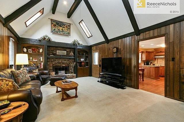 2nd image of 8959 Juniper St