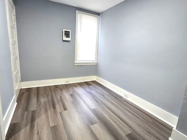 6542 Regent St — Photo 25