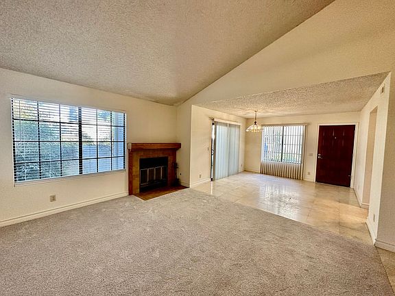 4th image of 4220 Porte De Palmas Unit 38