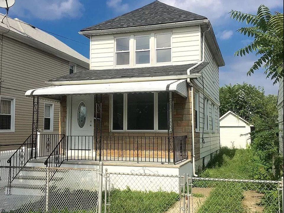 1st image of 115-31 167th St