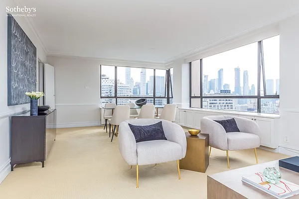 Sold by Sotheby's International Realty | media 13