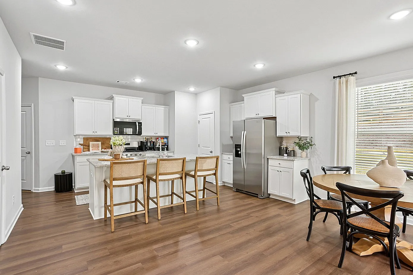 ABODE at Magnolia Bluff — Photo 3