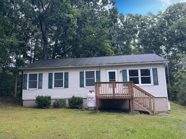 4129 Oak Ln, Bushkill, PA 18324