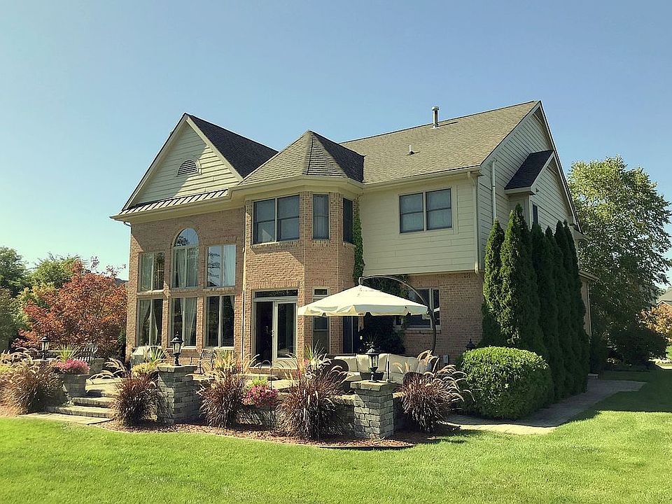 1st image of 15938 Cog Hill Dr