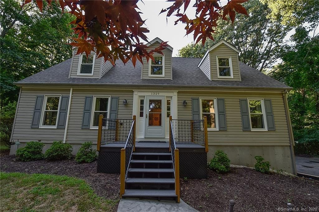 1329 Baldwin Hill Rd, Gales Ferry, CT 06335 | Zillow