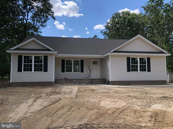 6479 Pleasant Dr, Laurel, DE 19956