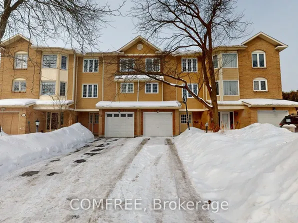 22 Arbordale Cres, Ottawa, ON K2G 5C6
