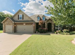 4404 SW Bermuda Ave, Bentonville, AR 72712