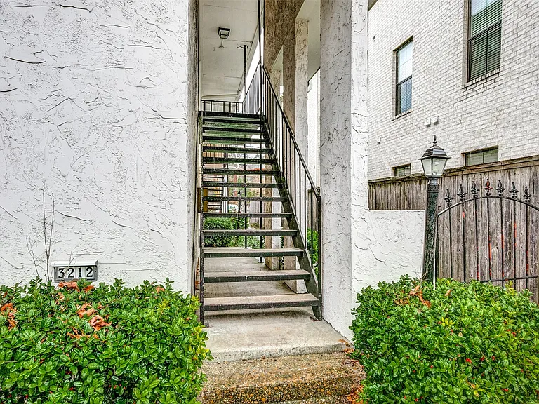 3212 Daniel Ave #D — Photo 13