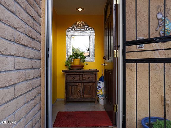 4th image of 9008 E Calle Diego