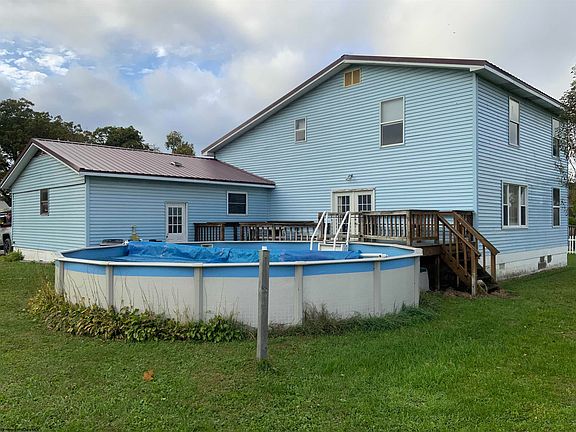 4th image of 183 Glade Meadow Ave