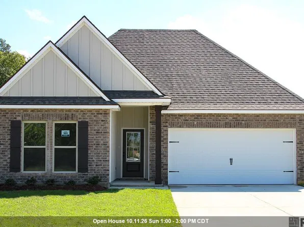 7320 Brook Hollow Dr, Zachary, LA 70791