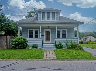 145 Carr St, Springfield, MA 01118