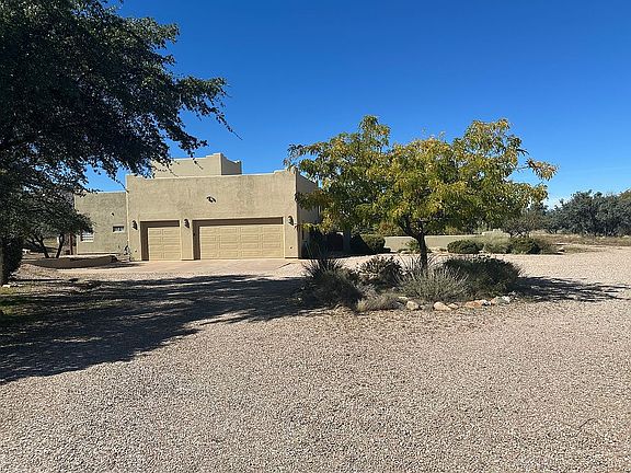 2nd image of 9510 N Oak Meadow Ln