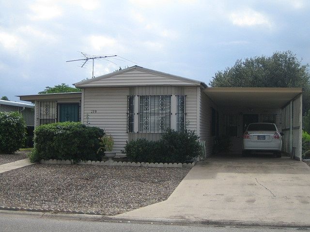 1st image of 219 Chuck Wagon Dr