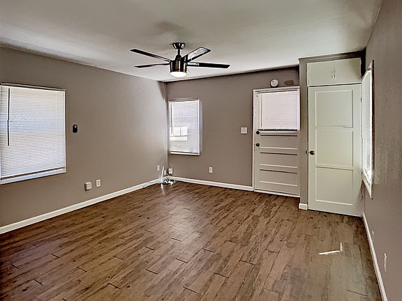 4th image of 2701 Highland Ave APT E