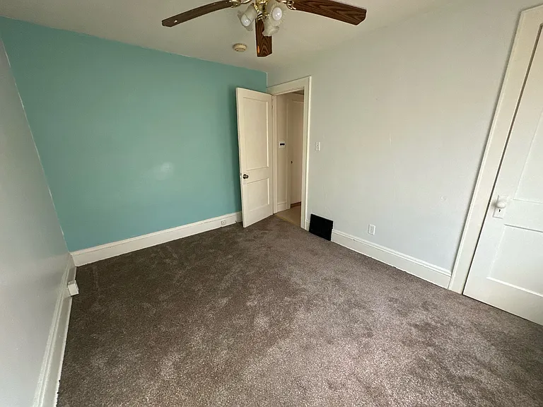 929 Johnston St #2 — Photo 11