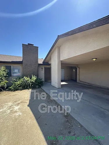 148 S Peppertree St Photo 1