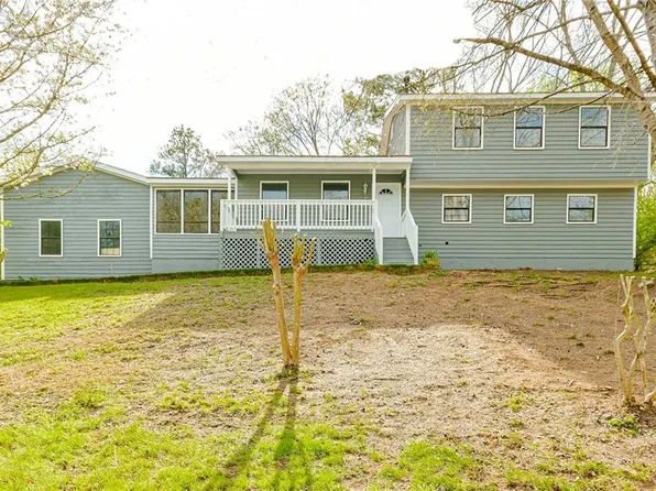 3845 Charlotte Dr, Rex, GA 30273