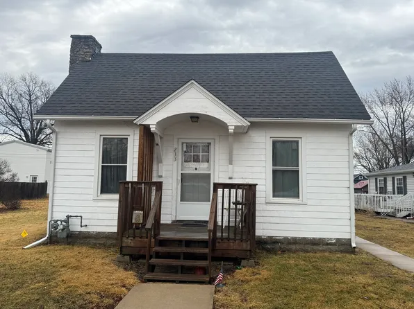233 N Jones Ave, Amboy, IL 61310