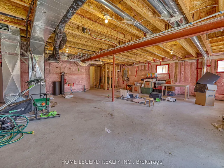 76 Thomas Phillips Dr — Photo 12