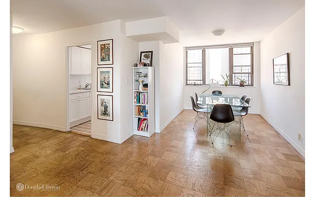 Rented by Douglas Elliman | media 13