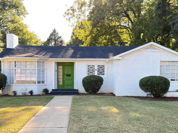 203 W Rockspring St, Henderson, NC 27536