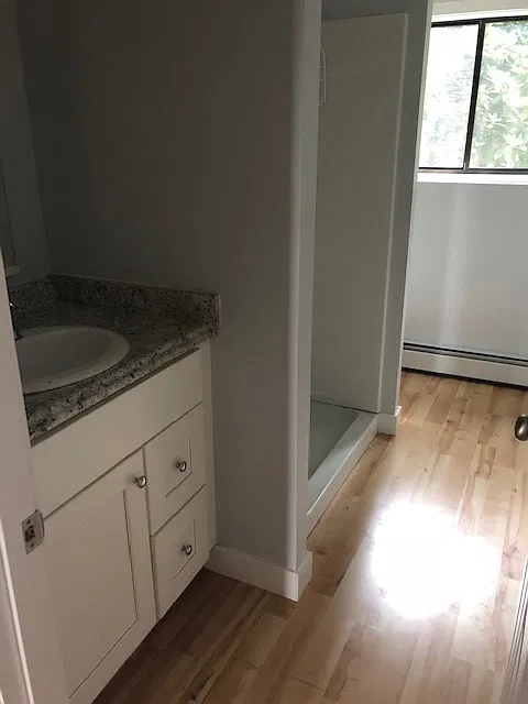 3 bed, 1836 sqft, $2,700 — Photo 4