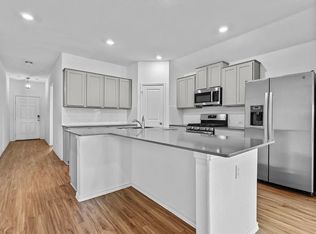 156 Sky Meadows Cir, San Marcos, TX 78666