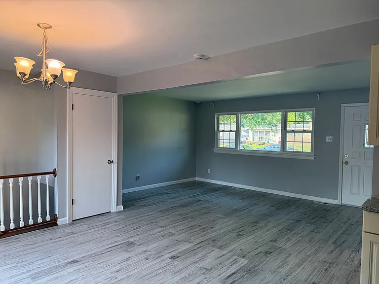 780 Kostka Ln — Photo 7