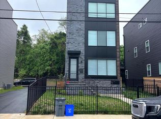 6983 Silverwood St, Philadelphia, PA 19128