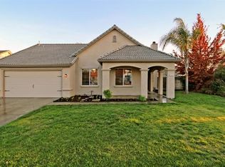 1575 Chimney Way, Lemoore, CA 93245