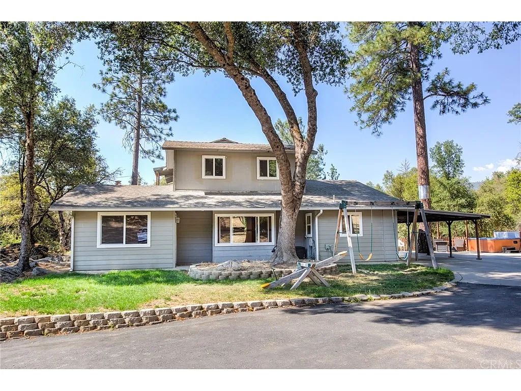 49715 Highview Way photo 1