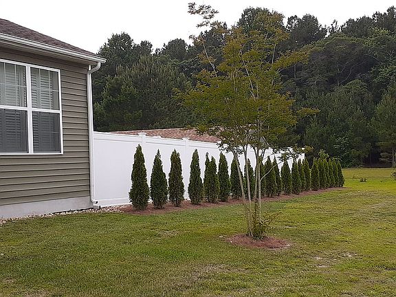 2nd image of 25964 Country Meadows Dr