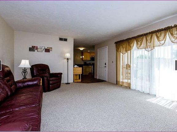 5th image of 168 Sweetgum Ln #168