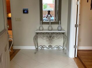 2353 N Washington St, Denver, CO 80205