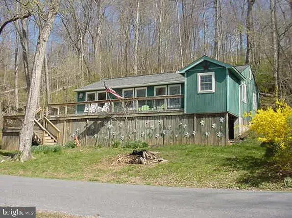 2465 Lockes Mill Rd, Berryville, VA 22611