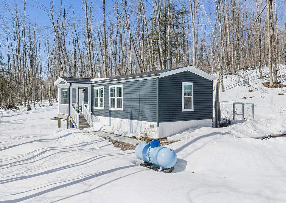 1st image of 3954 Valley Rd