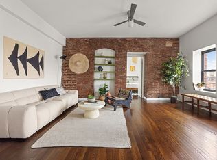 300 E 4th St APT 5B, New York, NY 10009