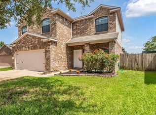 10211 Norway Spruce Ln, Tomball, TX 77375