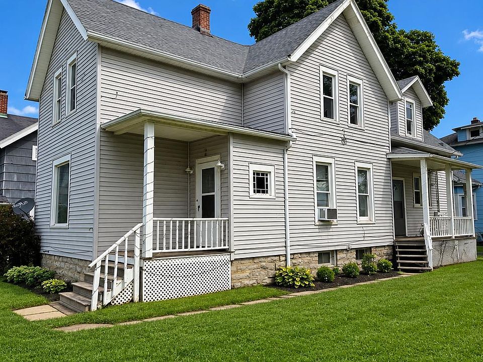 2nd image of 1330 Carr St