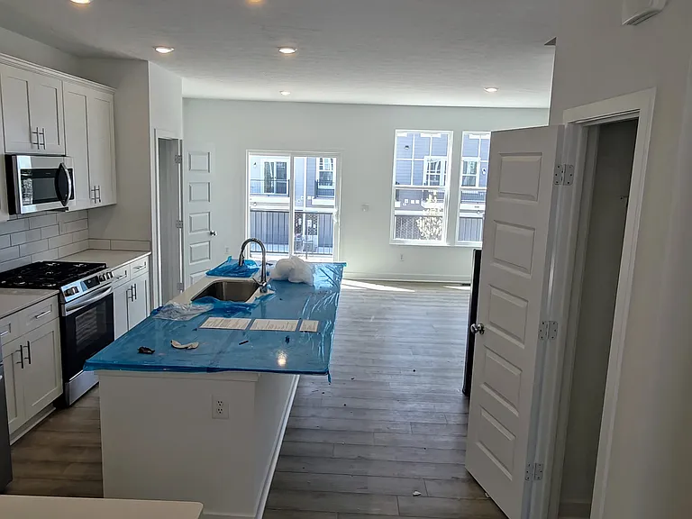 9320 Somerford Dr — Photo 17