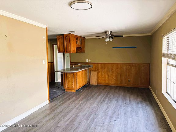 3rd image of 4606 General Ike St